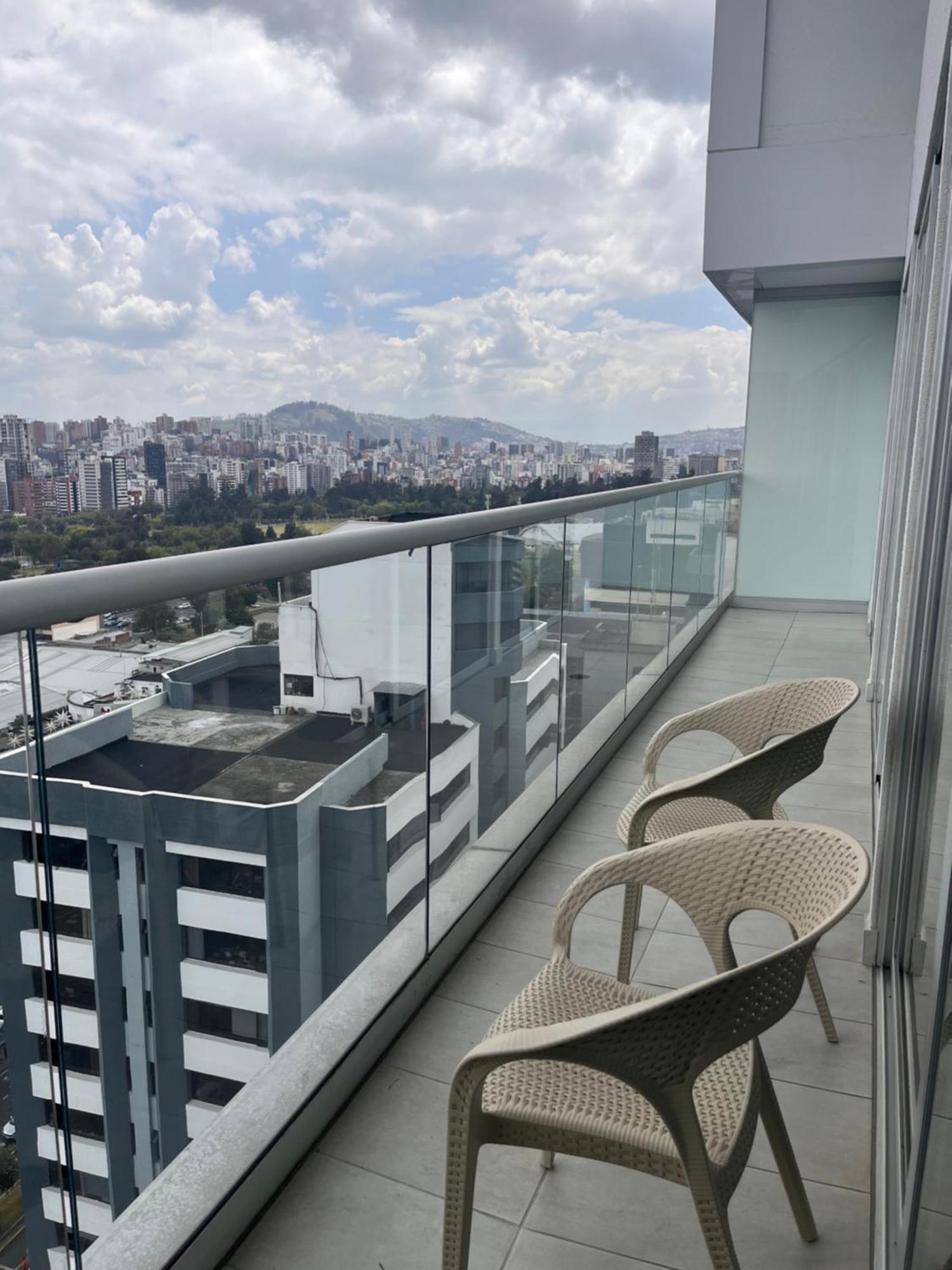 Suite Apartameto 1606 Espectacular Vista La Carolina, Piso 16 One - 키토 외부 사진